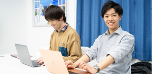 【起業は一人でやるもんじゃない】学生の僕たちがPC１台で起業するまで